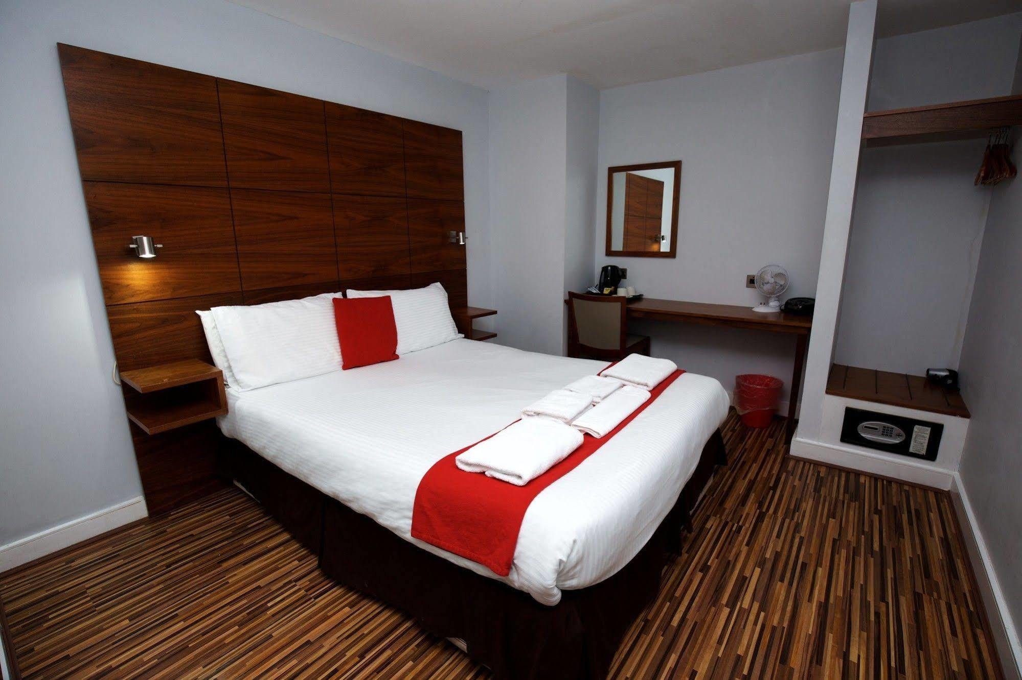 Hotel Cocoon @ International +
