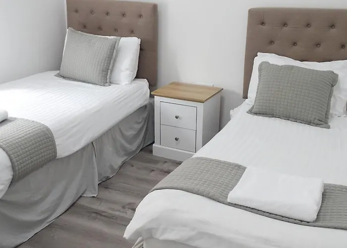 Cocoon @ International Inn + Apartments